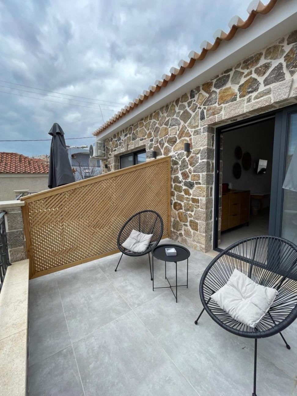 Trocadero Luxury Suites Ermioni Luaran gambar